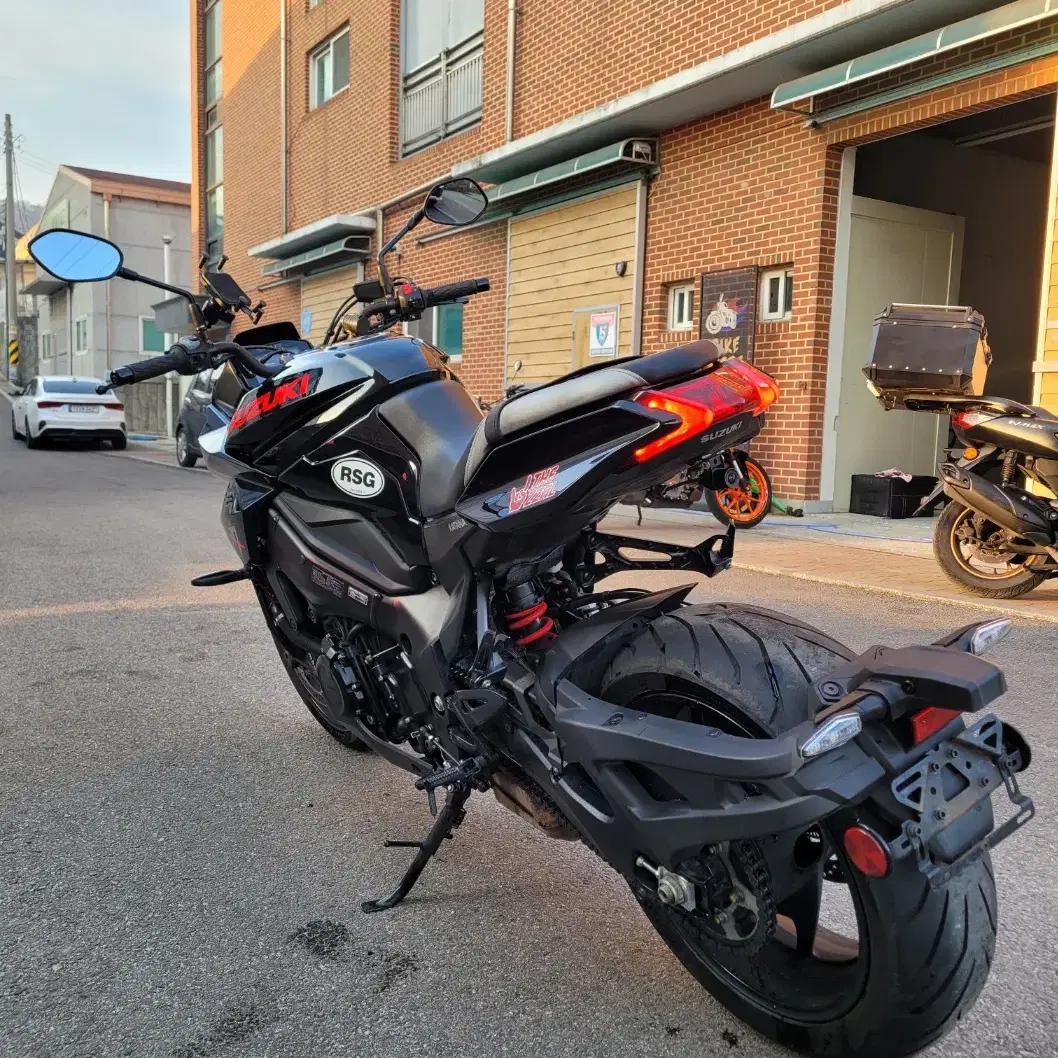 스즈키 카타나 GXS-S1000S 21년 3.6만km 1인신조 3무,블박