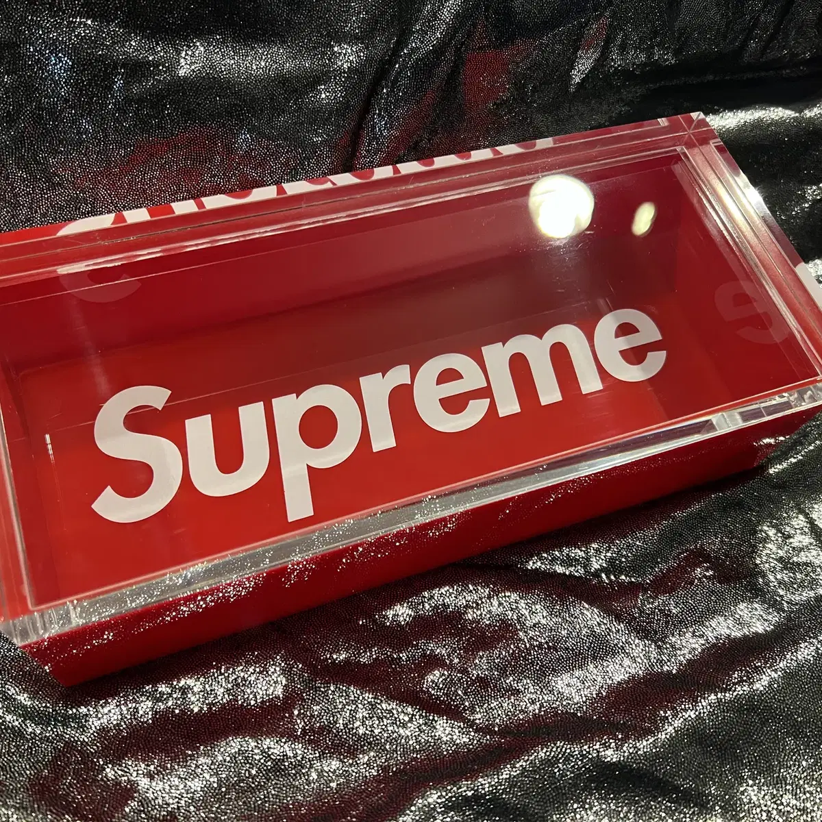 슈프림 아크릴 루시트 박스 | Supreme Acrylic Lucite