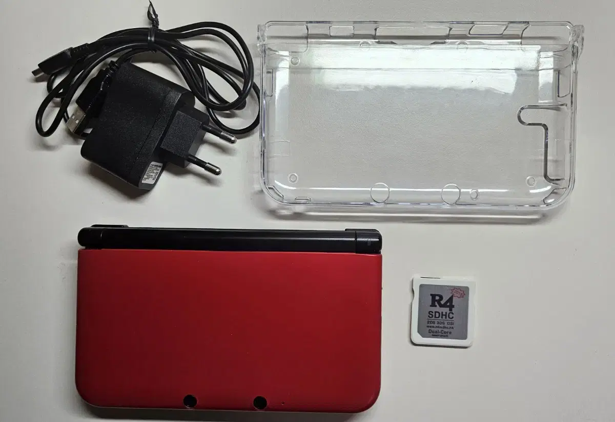 닌텐도(구) 3ds xl (상태많이 좋음/NDS칩/배송비O)