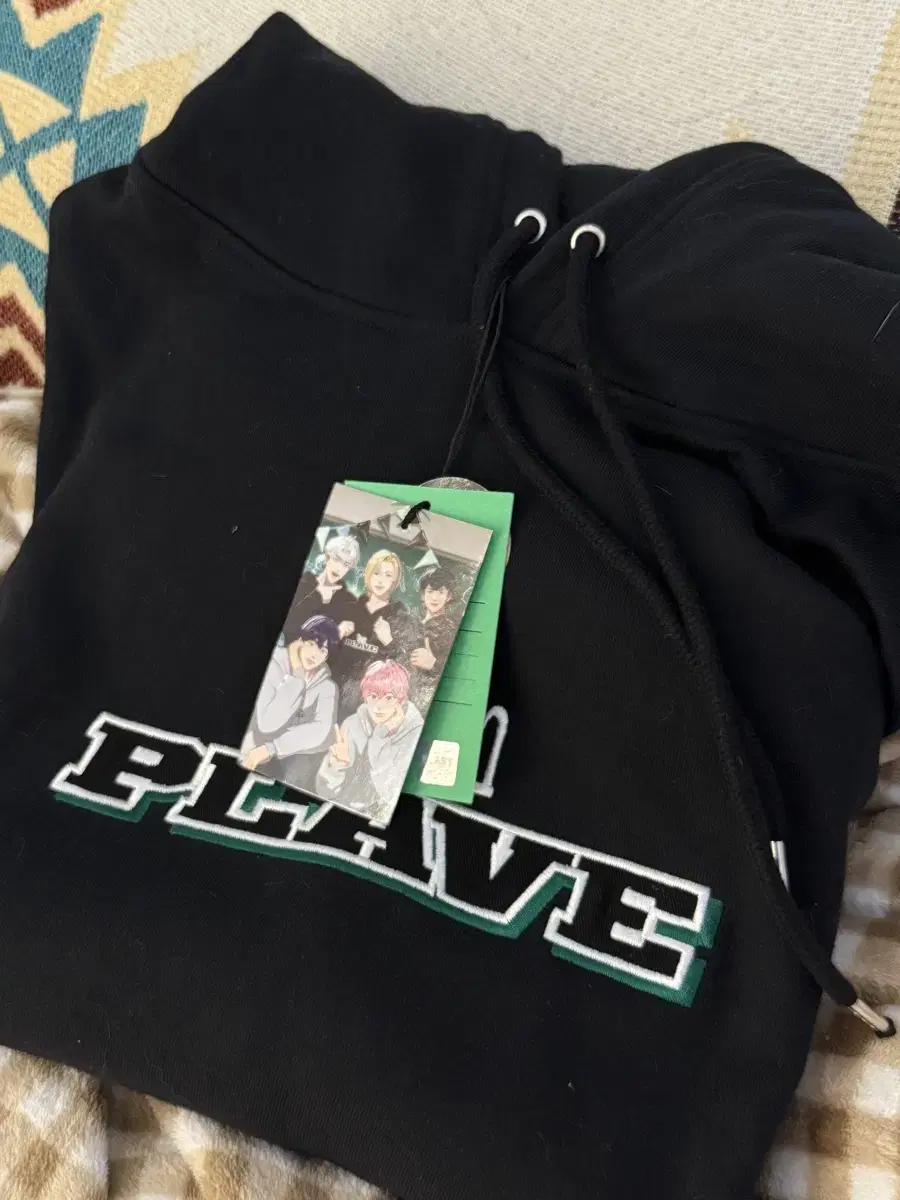 플레이브 후드 L사이즈 ㅣ TEAM PLAVE HOODIE BLACK L