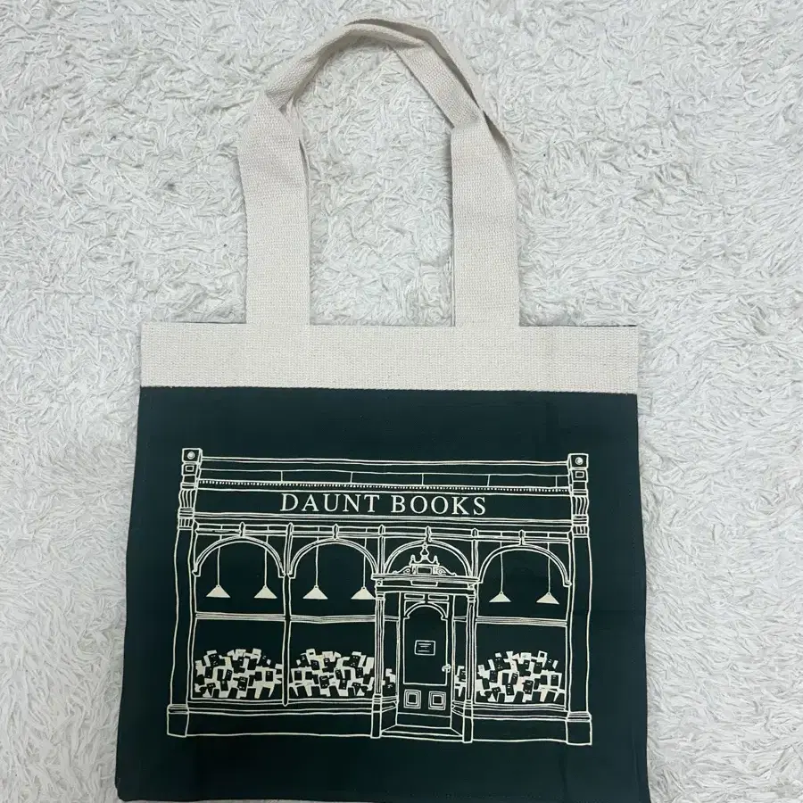 Daunt books 캔버스가방