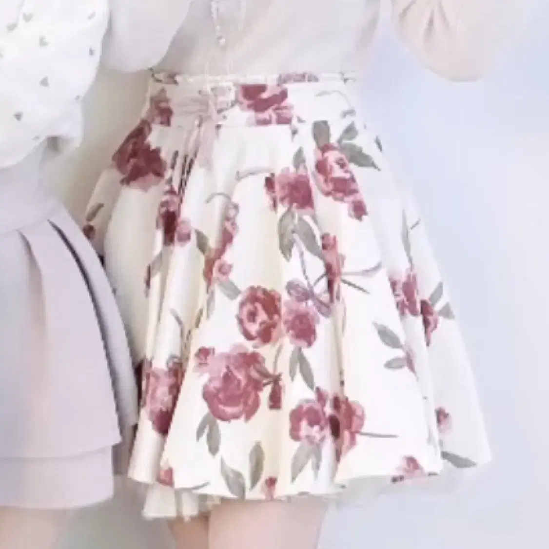 밀푀유클로젯 Royal big rose skirt 스커트 로리타 양산형