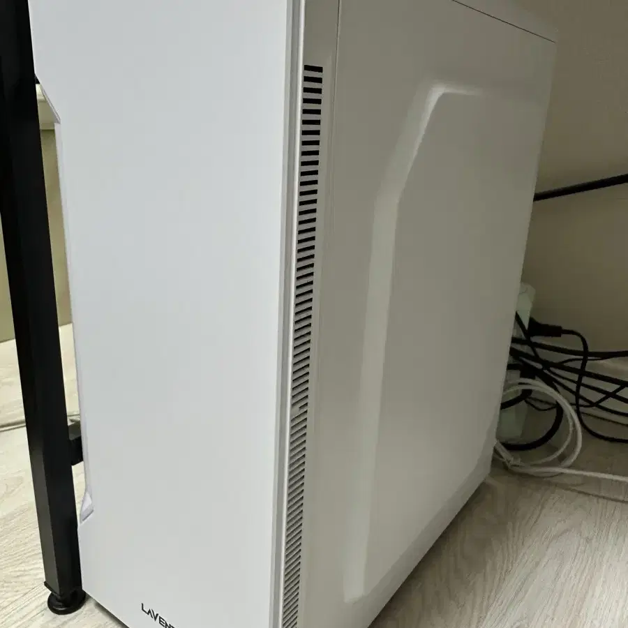 고성능컴퓨터 라이젠 5600 RTX3070 팝니다 사진확인