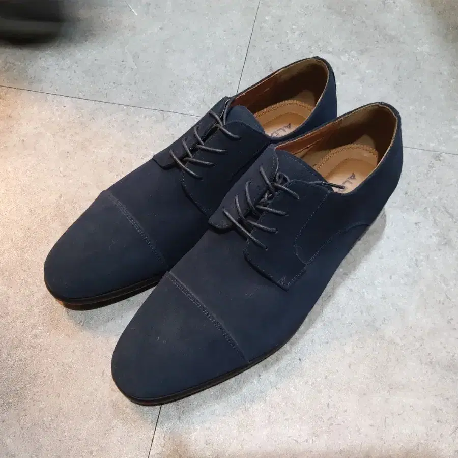 ALDO 스웨이드 구두285/290