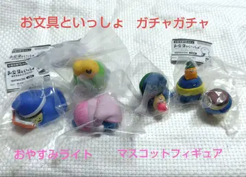 문구와 함께 가챠가챠 6종 세트