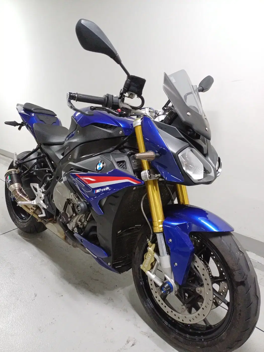 S1000R 21년식 짝눈 마지막모델 산마리노 블루 저렴하게 판매합니다.