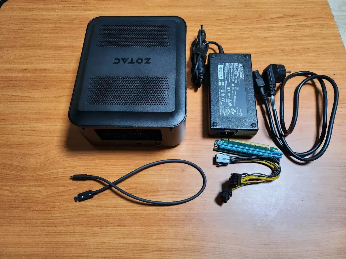 zotac ampbox mini egpu