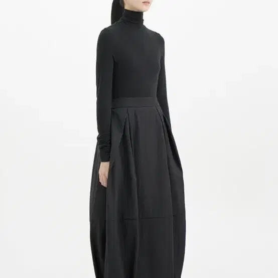 (새상품) 유노이아 Tulip volume wool skirt S