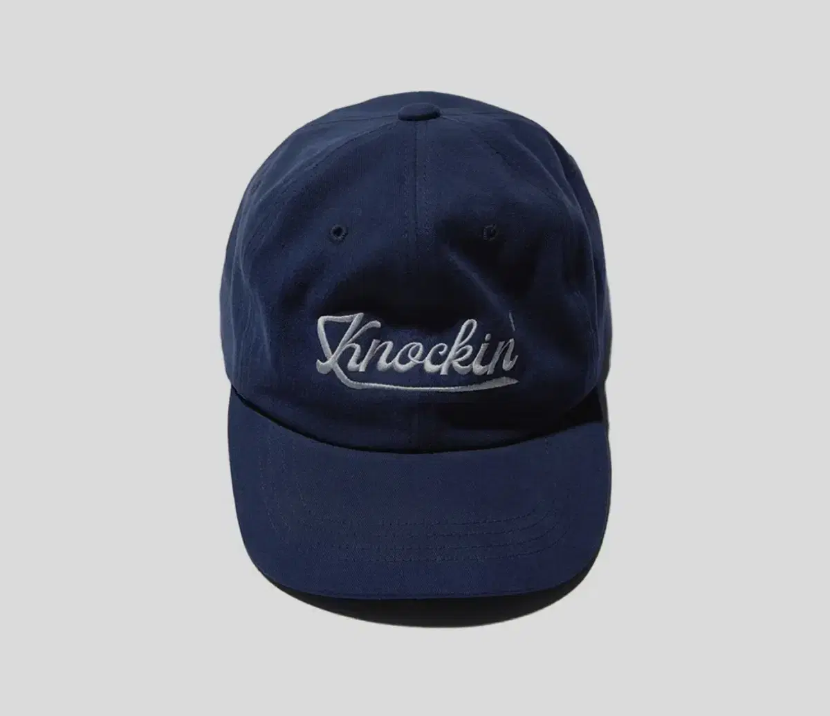 (급처)새상품급 KNOCKIN LOGO B.B CAP NAVY