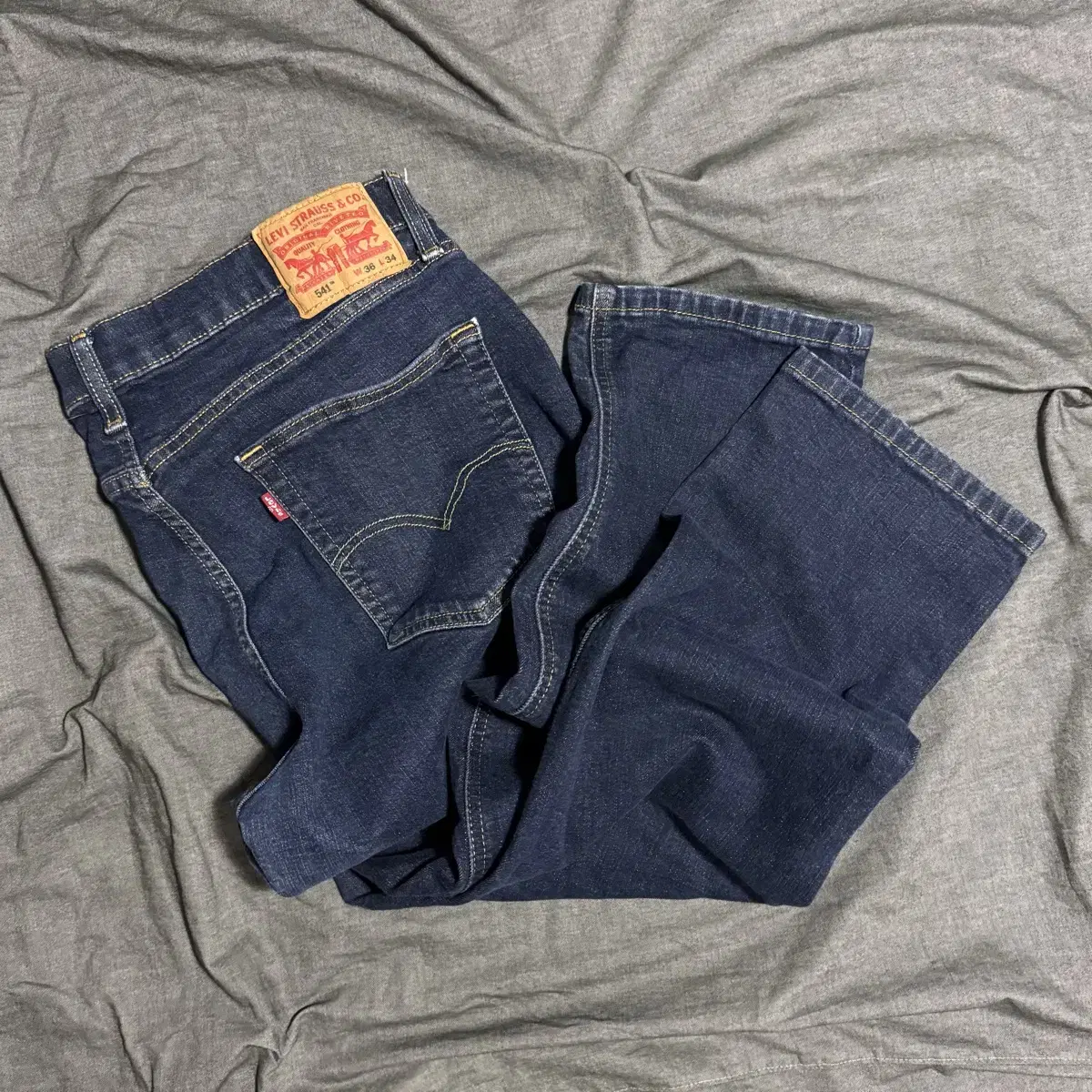 LEVIS 541 Pants Sz 36X34