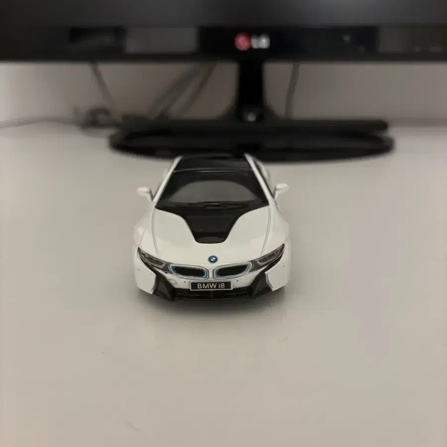 킨스마트 bmw i8 다이캐스트