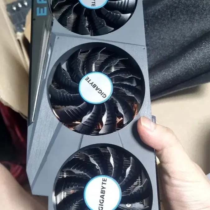 기가바이트 3080 ti oc 12g 팝니다