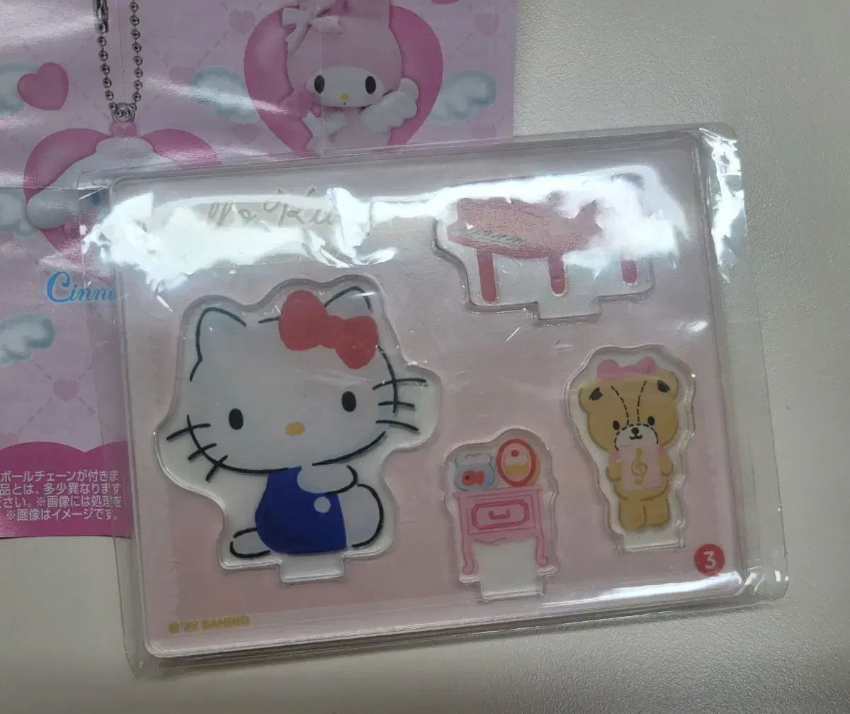 Sanrio Kitty My Stand acrylic is for sale!/ Quick sale Duplicate disposition