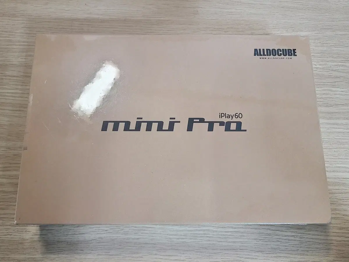 alldocube iplay60 mini pro 미개봉 새제품 팝니다.