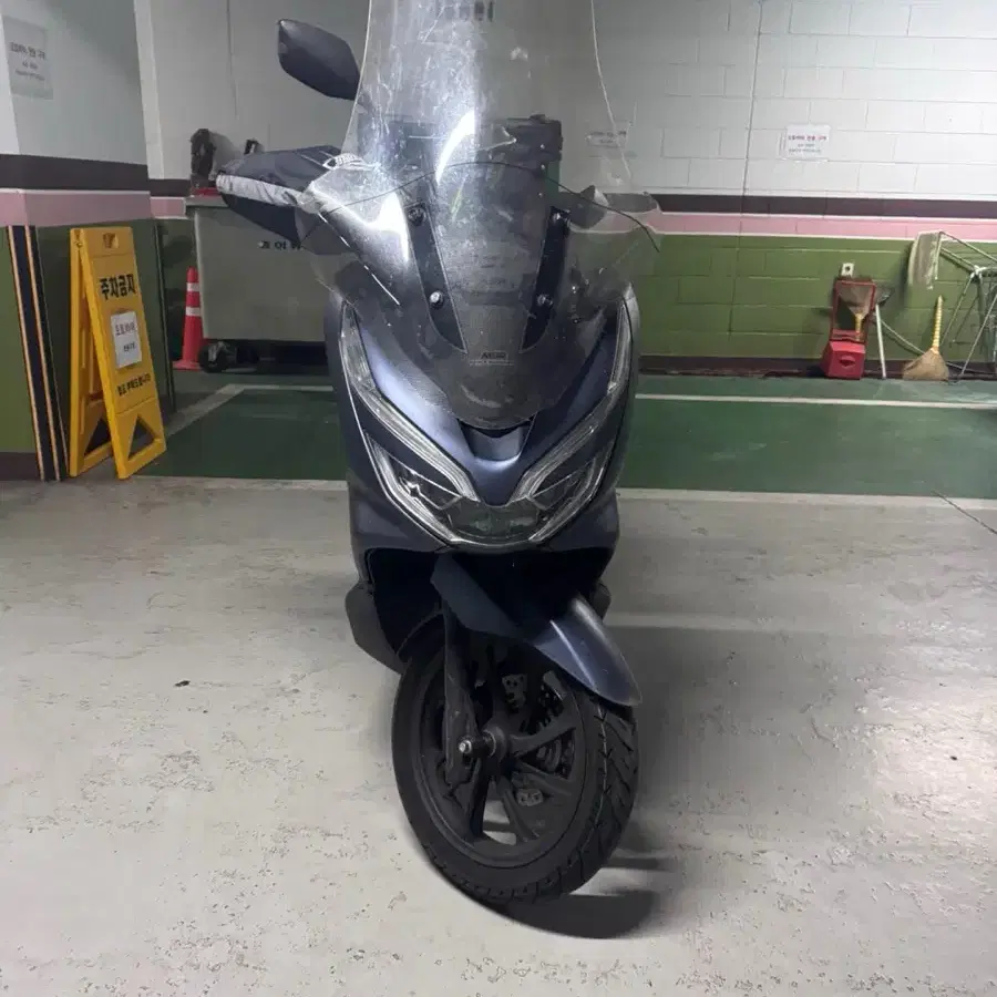 Pcx 125 20년식 싸게 팝니다