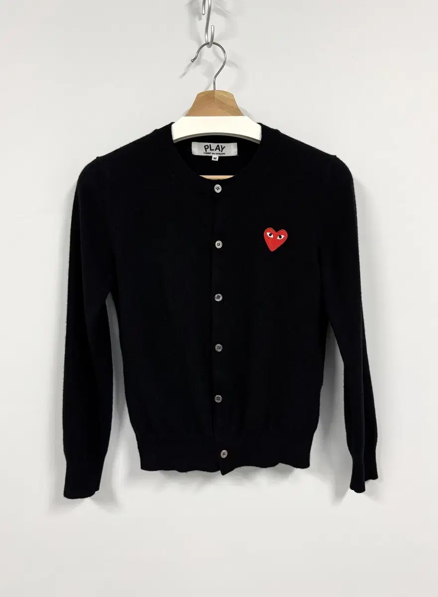 COMME DES GARCONS PLAY 꼼데가르송 블랙 가디건 여성용