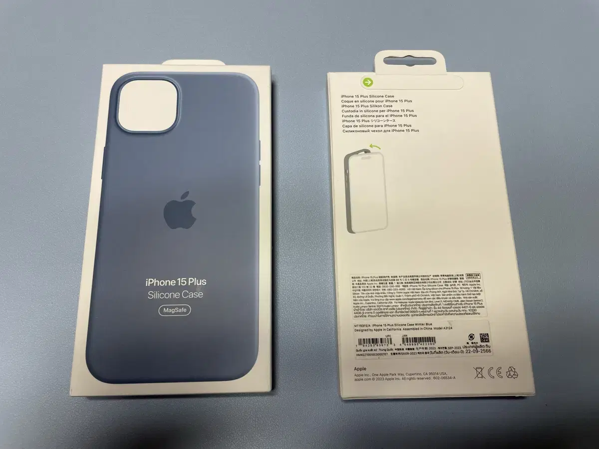 iPhone 15 Plus MacSafe Apple Genuine Case