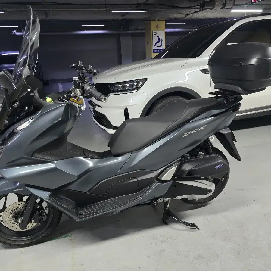 혼다 PCX125 ABS 팝니다.