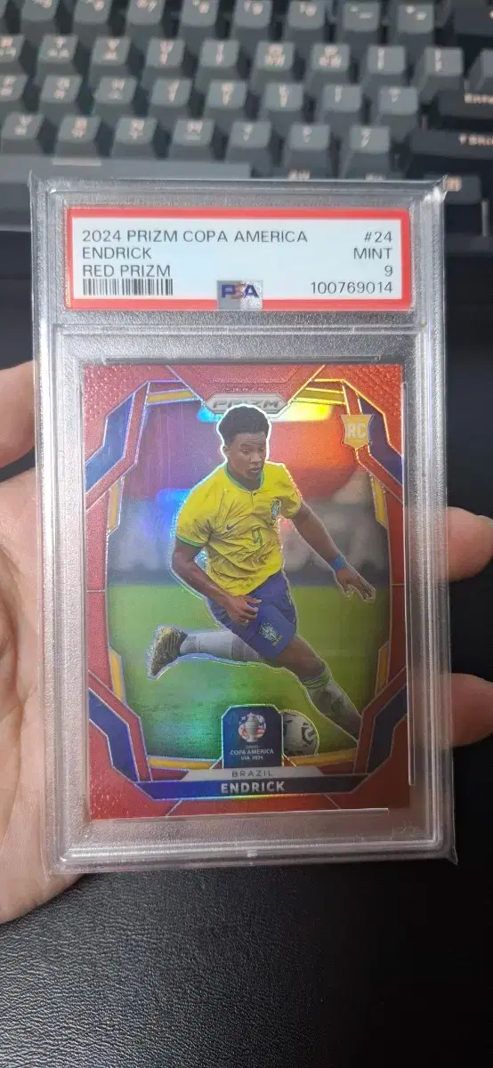 코파아메리카 엔드릭 루키 레드 프리즘 118/199 PSA9