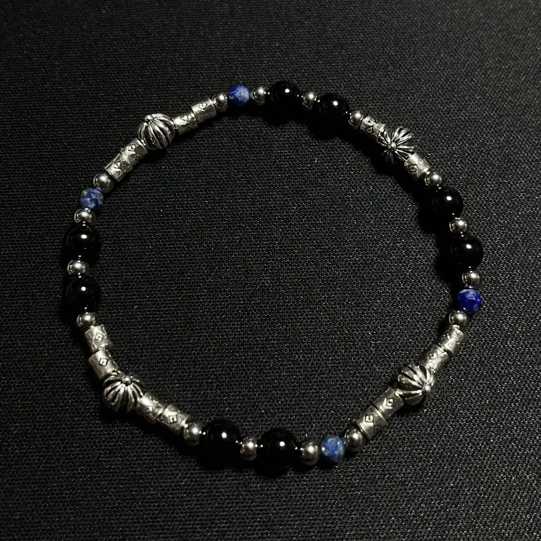 Handmadebracelet