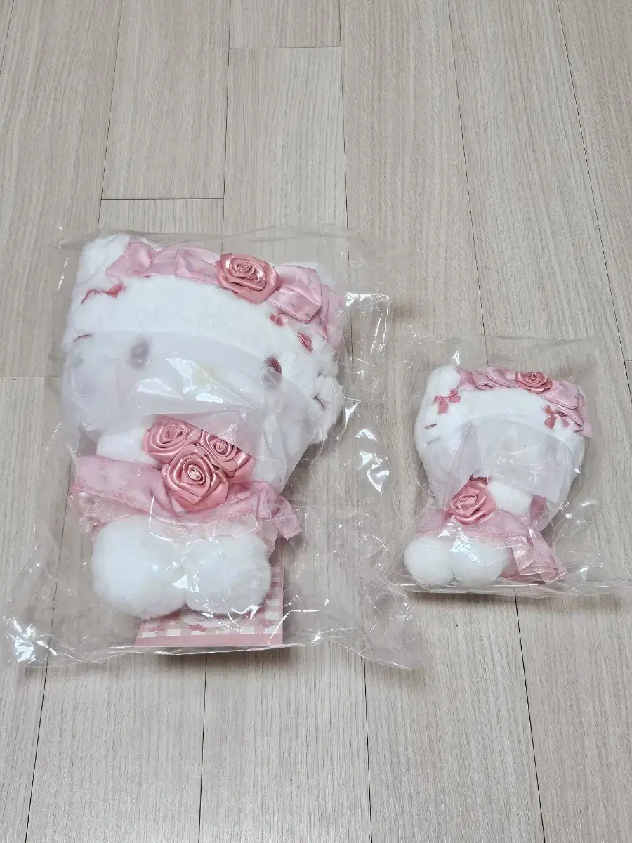 Sanrio Dolly Rose Kitty Sister Gurumi Doll + Mascot Holder (Sealed) for sale