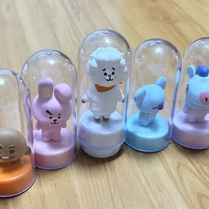 BT21 피규어