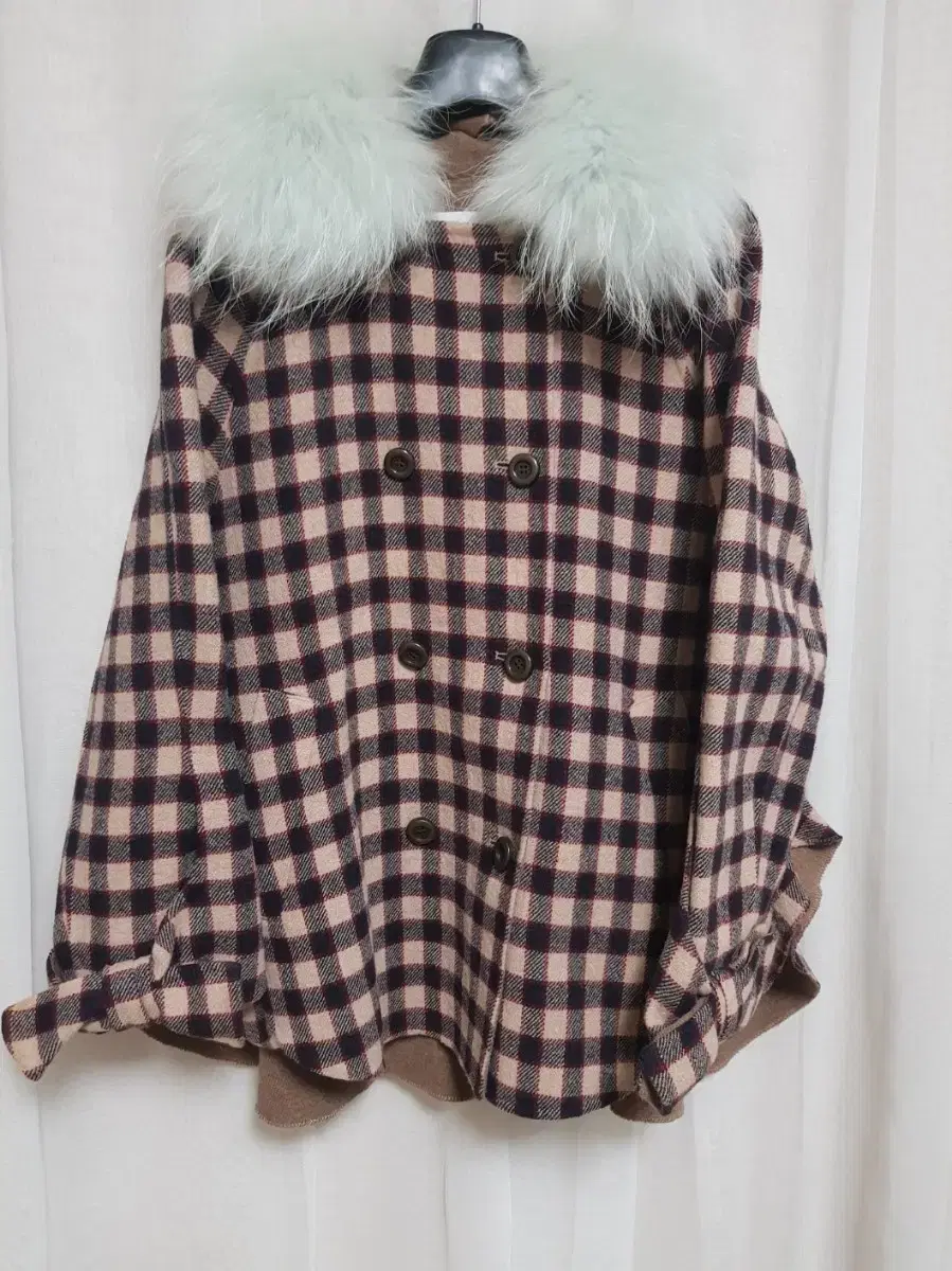 Hanseom O'2nd fur coat