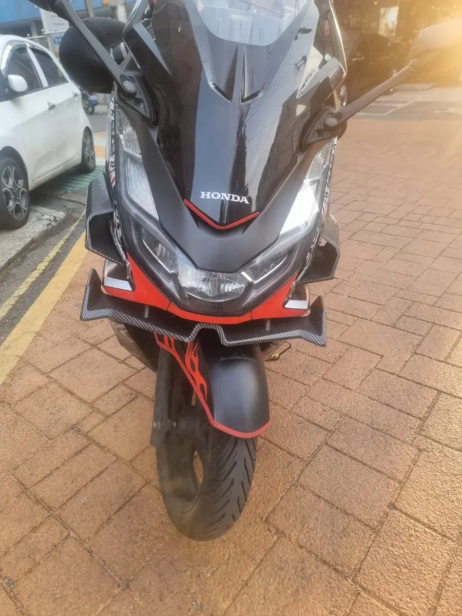 PCX125