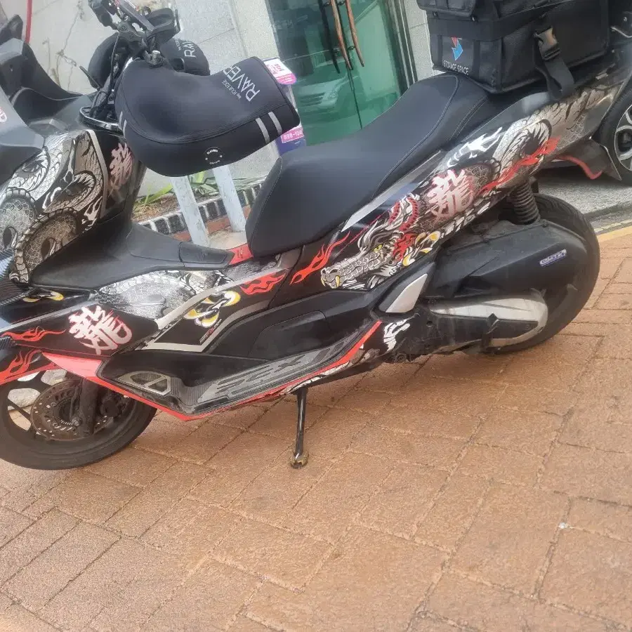 PCX125