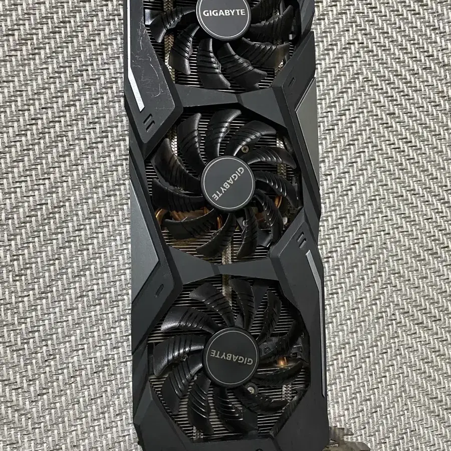 rx5700xt a급 노채굴 팝니다