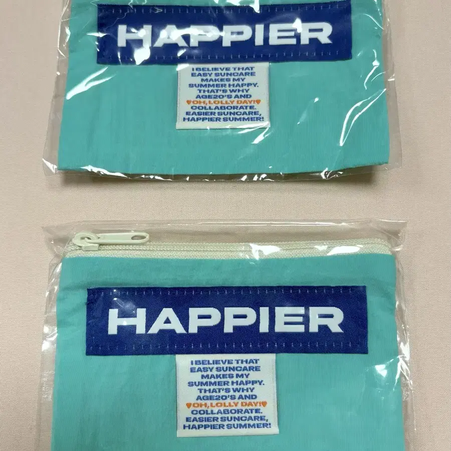 에이지투웨니스 Happier 미개봉 파우치