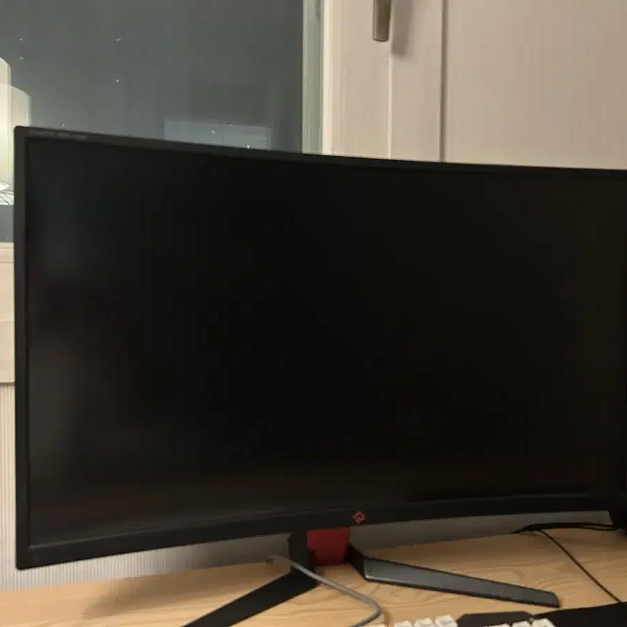 레안텍 게이밍 커브드 모니터 144hz