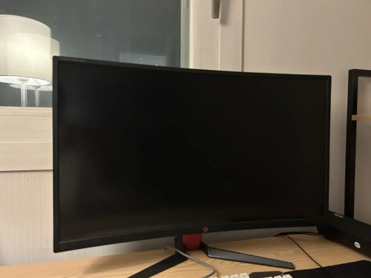 레안텍 게이밍 커브드 모니터 144hz