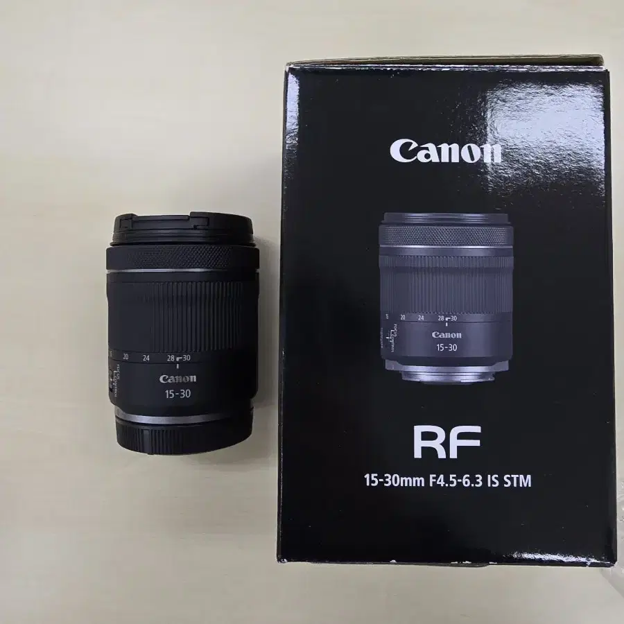 캐논 RF 15-30MM F4.5-6.3 IS STM 렌즈 팝니다