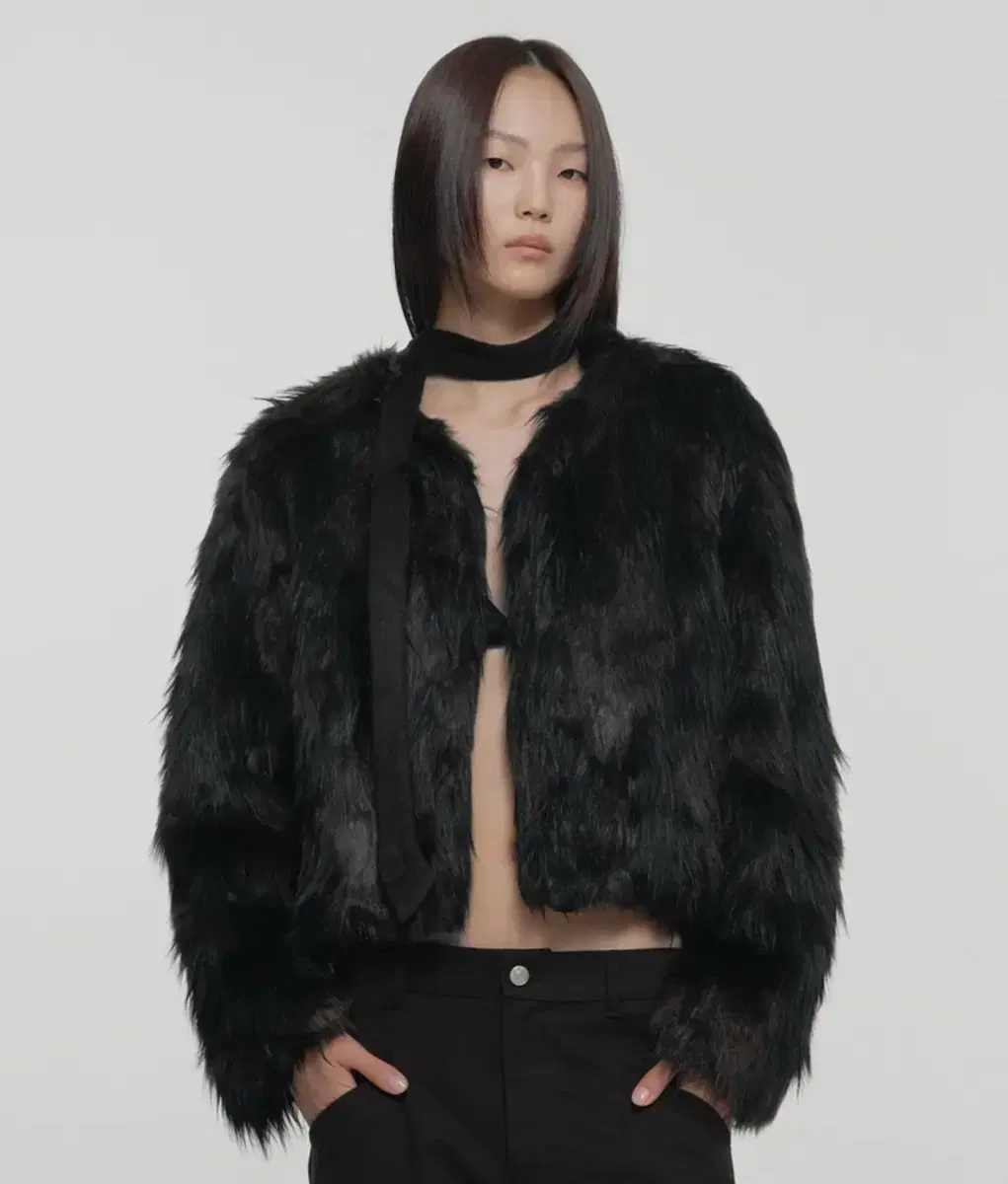 나체 퍼자켓(NACHE JACQUARD FAUX FUR JACKET)