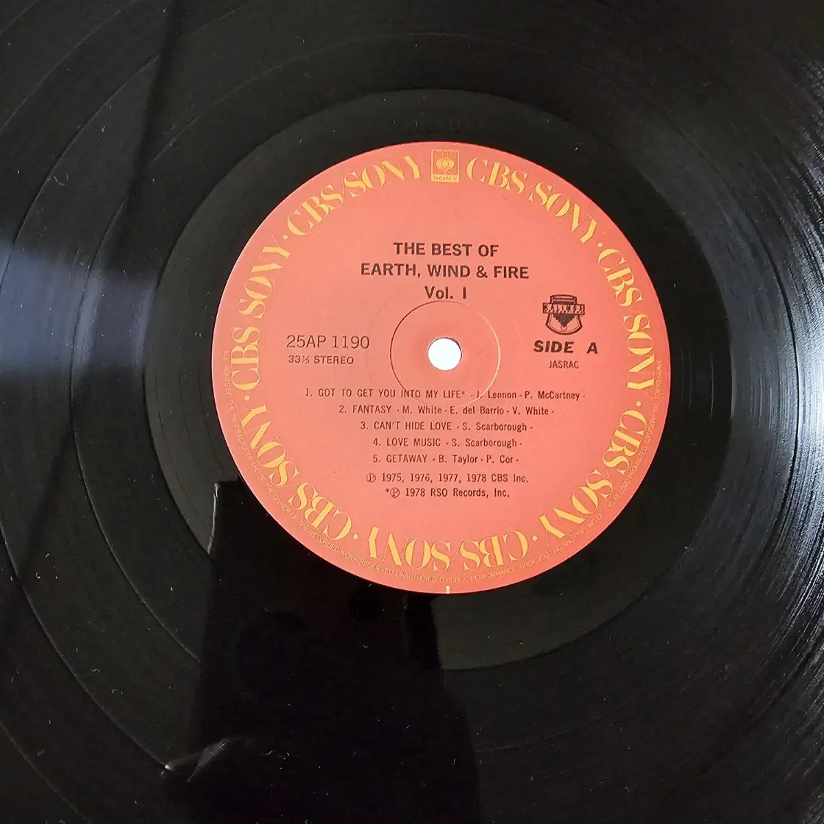 The Best Of Earth, Wind & Fire LP