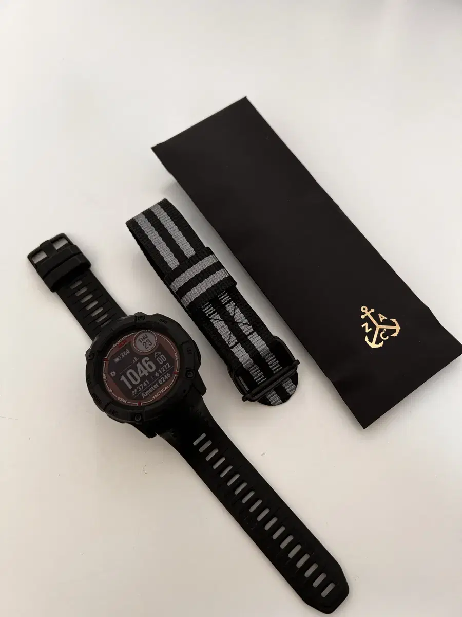 가민 인스팅트 2X 택티컬 + Zulu strap (새제품)