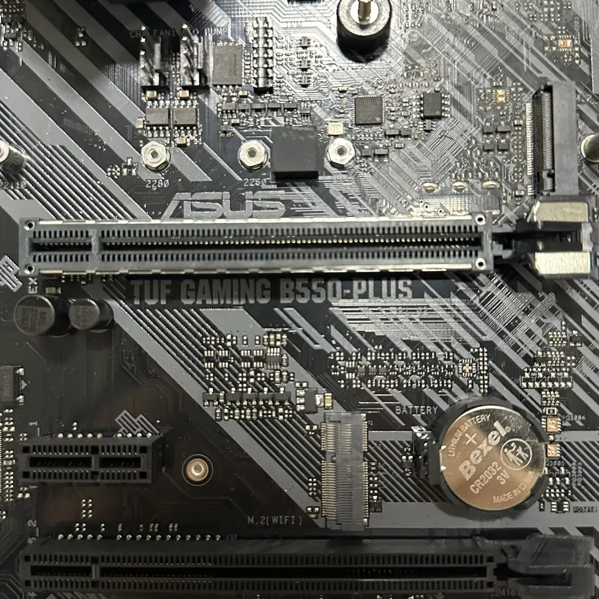 ASUS TUF gaming B550 plus AMD 메인보드