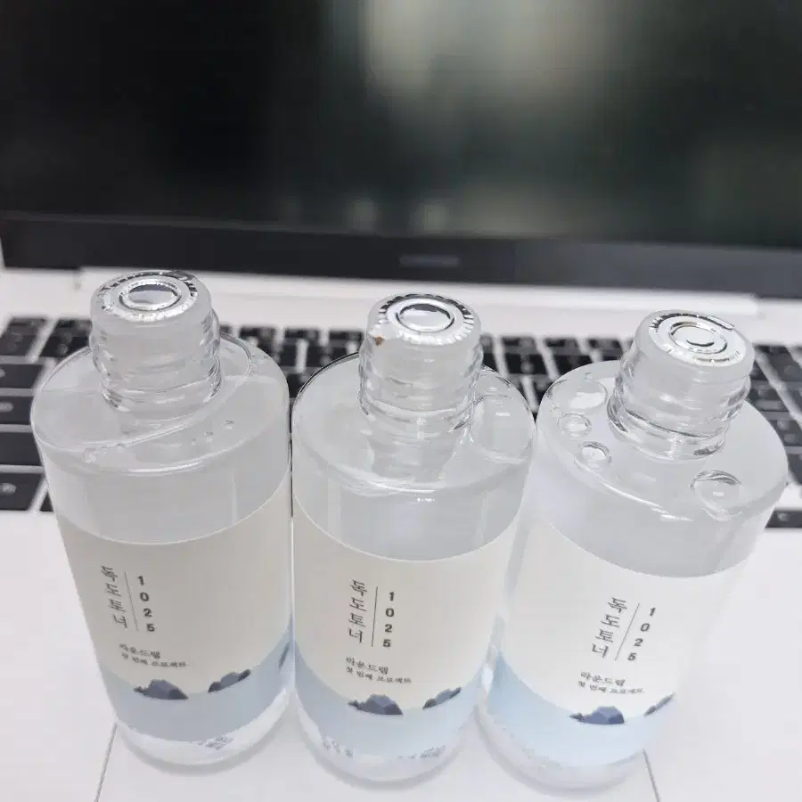 <미개봉새제품>라운드랩 1025독도토너100ml