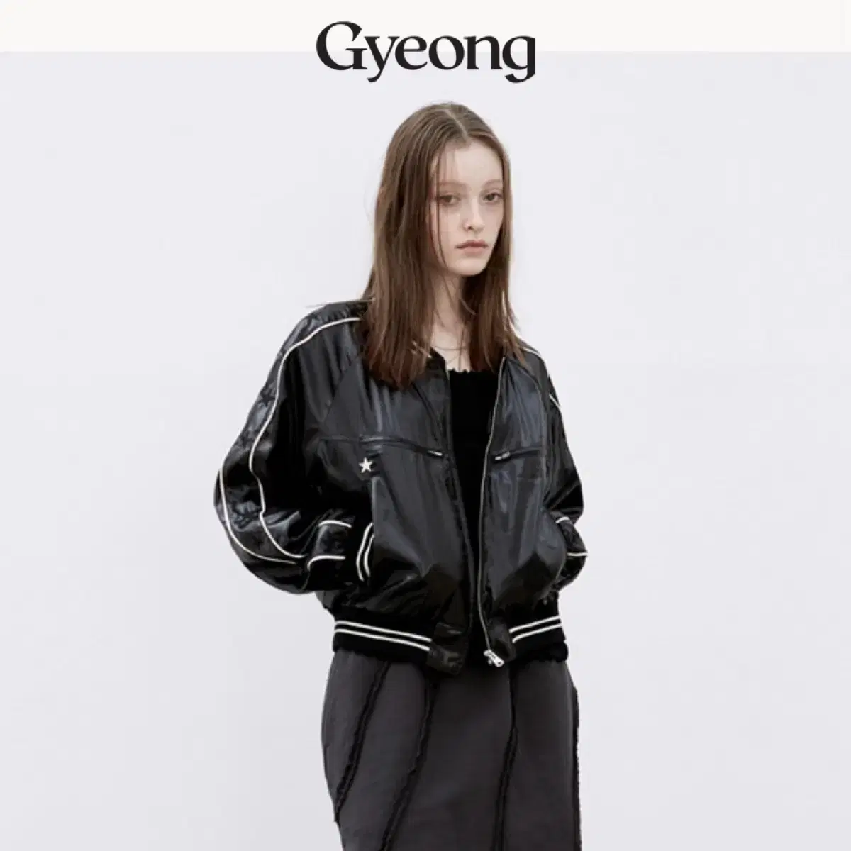 Gyeong  Star Satin Bomber Jacket_Black