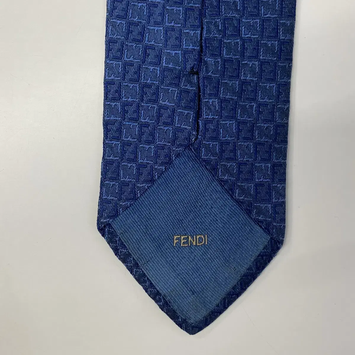 펜디 (FENDI) 모노그램 정품 명품 넥타이