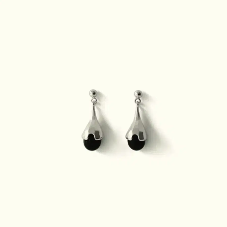 FOTL 포틀 light earring 라이트이어링 블랙