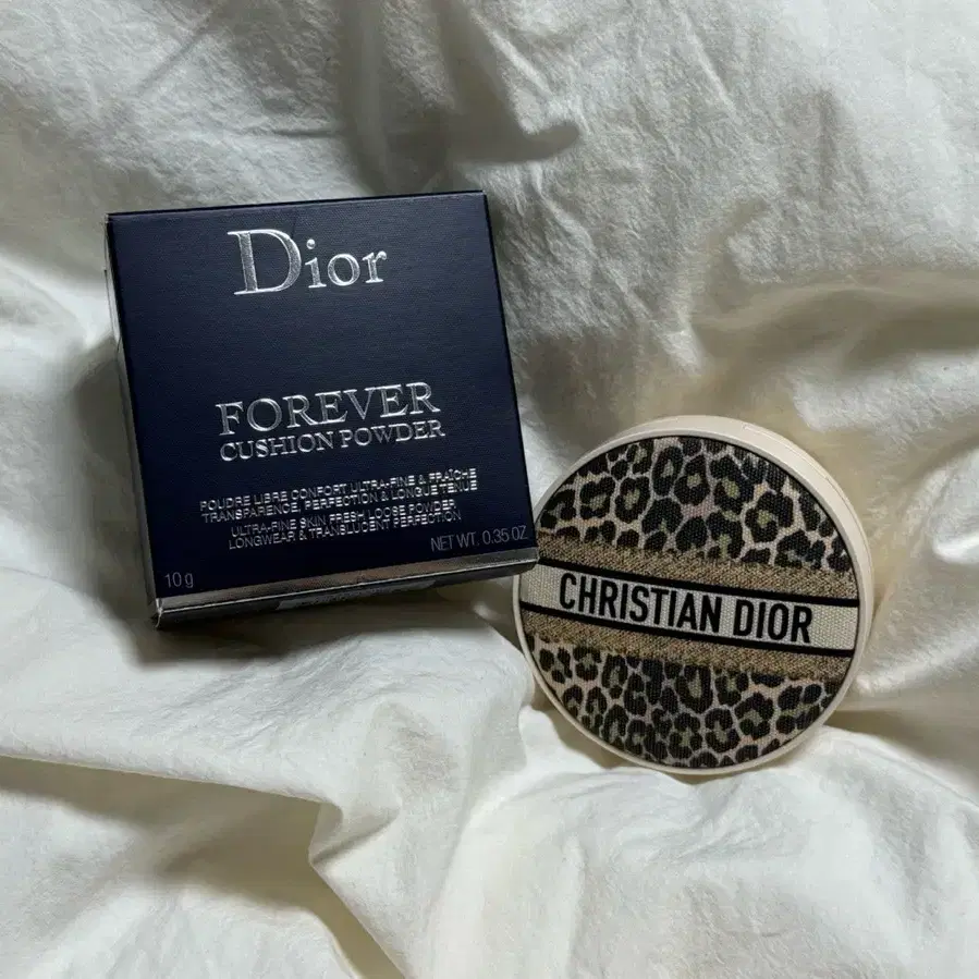 디올 새상품 미챠에디션 한정판 파우더 쿠션 dior