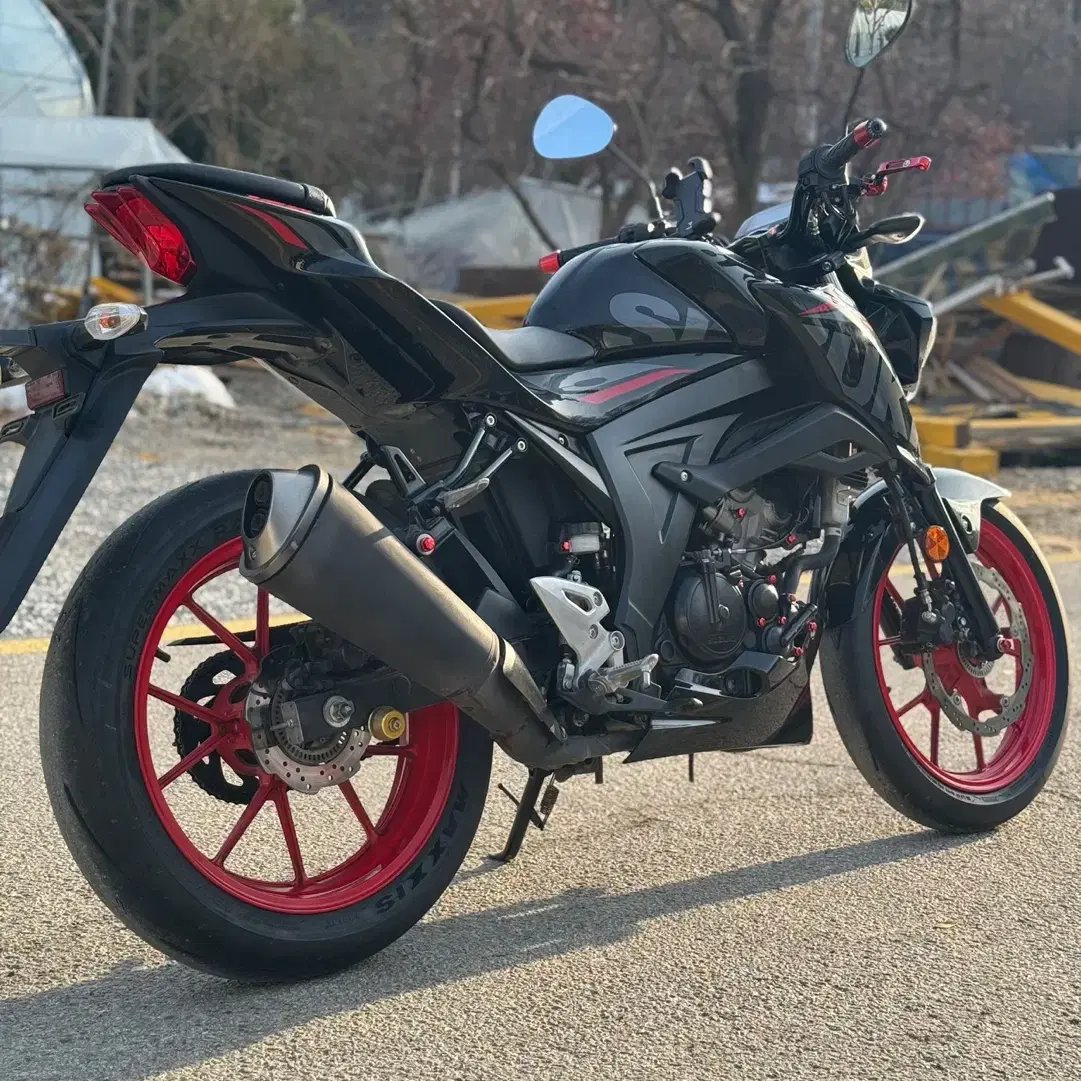 최저가)GSXS125 19년식 짧은키로수 저렴하게 판매합니다.