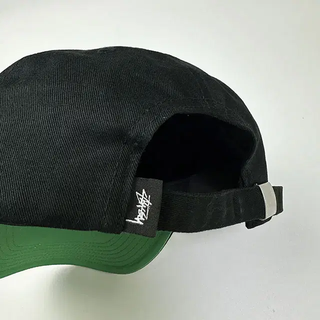 STUSSY Stu Arch Strapback Cap 스투시 캡