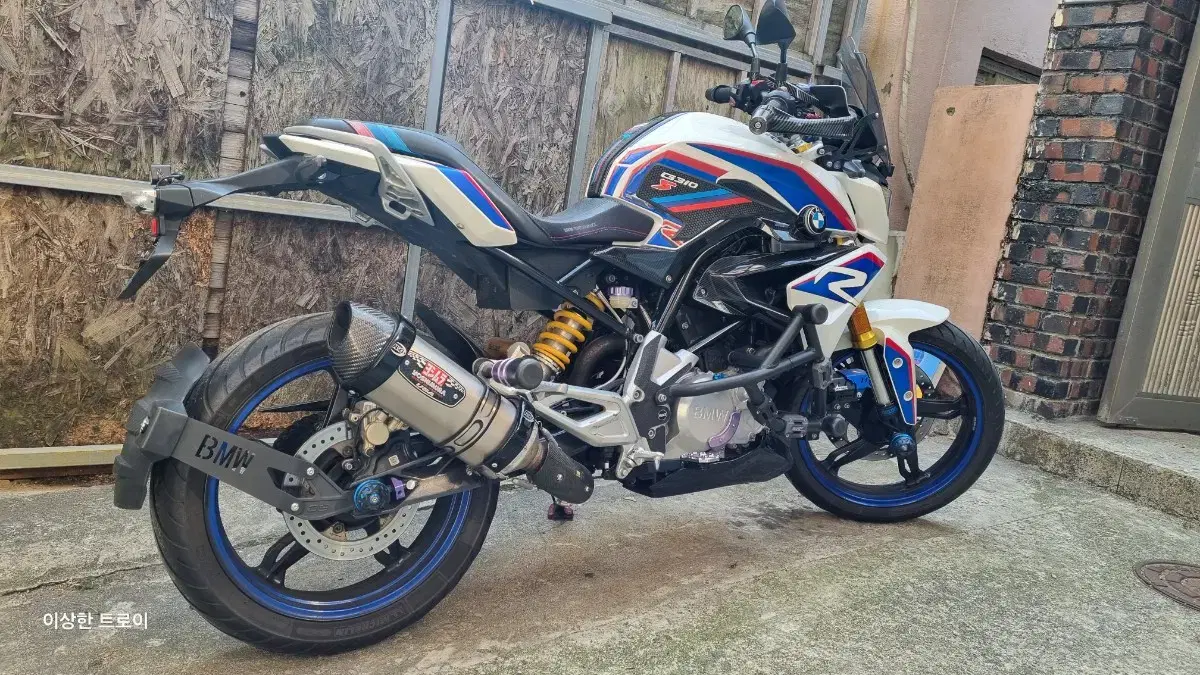 G310R