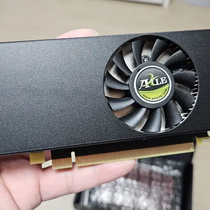 AXLE RTX 3050 6gb 그래픽카드 판매합니다!