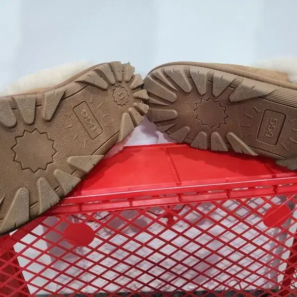 남사빈티지 UGG 남성슬리퍼 11 KR 265 | 남 A00058