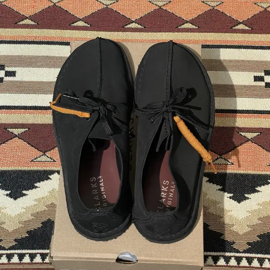 [280]Clarks Desert Trek Black Suede