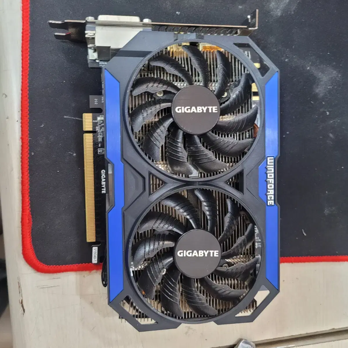 gtx 960 부품용 (고장)